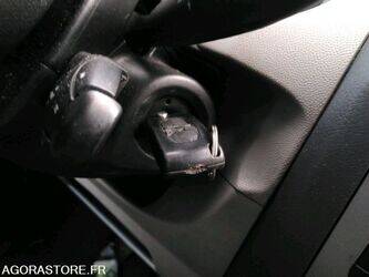 2010-peugeot-expert-1440653-46473648