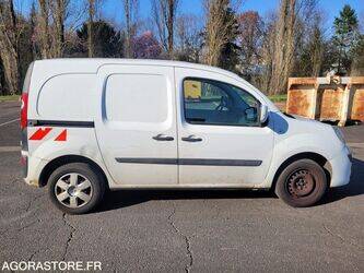 2010-renault-kangoo-1440654-46473653