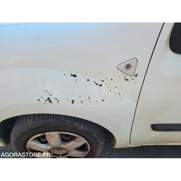 2010 Renault Kangoo-46473673