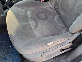 2010-renault-kangoo-1440654-46473679