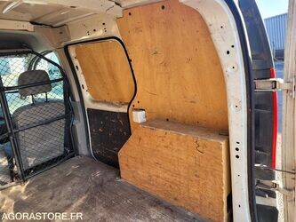 2010-renault-kangoo-1440654-46473690