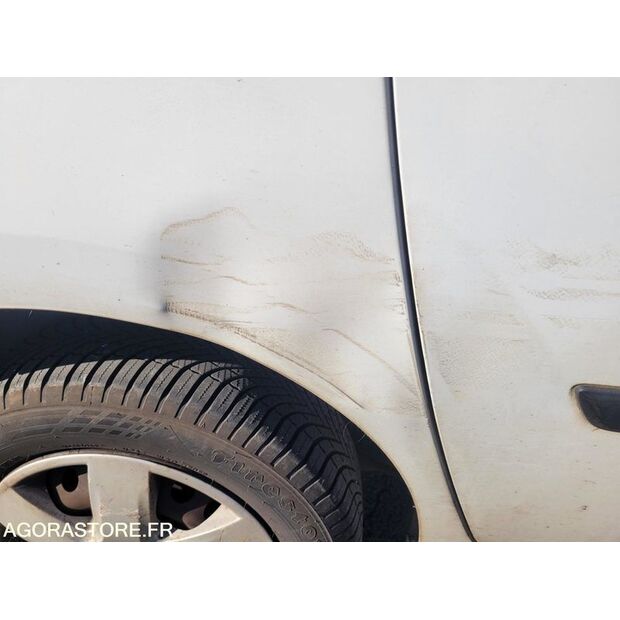 2010 Renault Kangoo-46473697