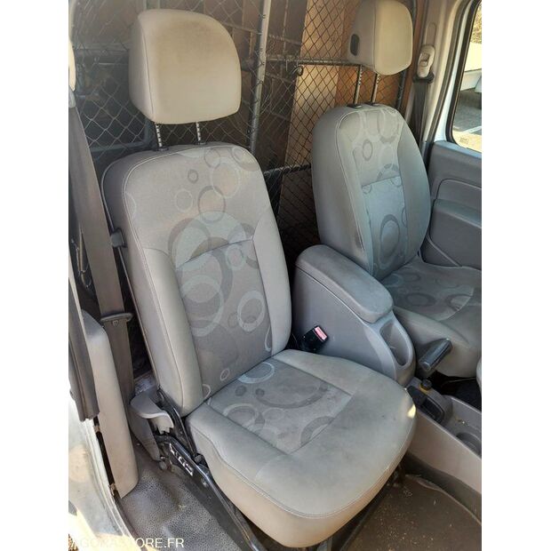 2010 Renault Kangoo-46473704