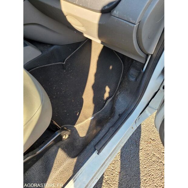 2010 Renault Kangoo-46473705