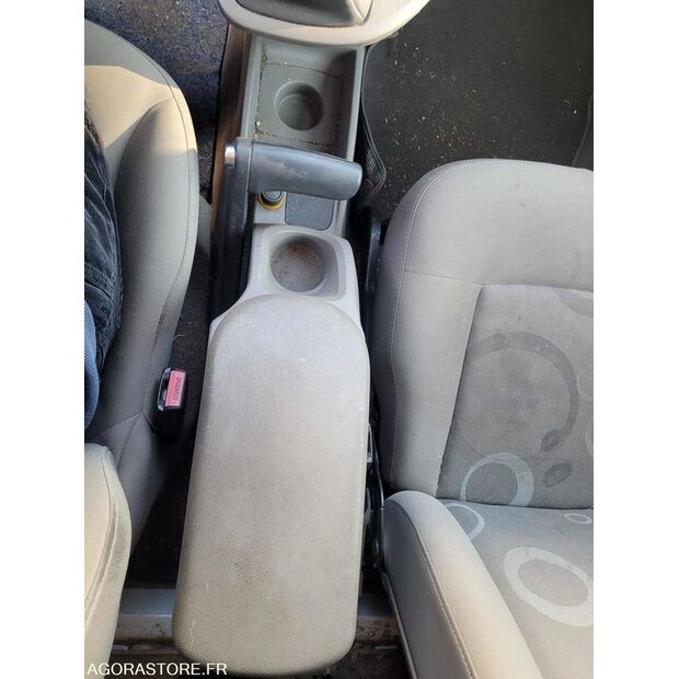 2010 Renault Kangoo-46473713