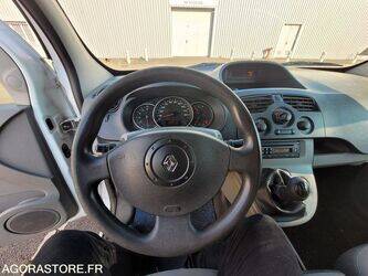 2010-renault-kangoo-1440654-46473714