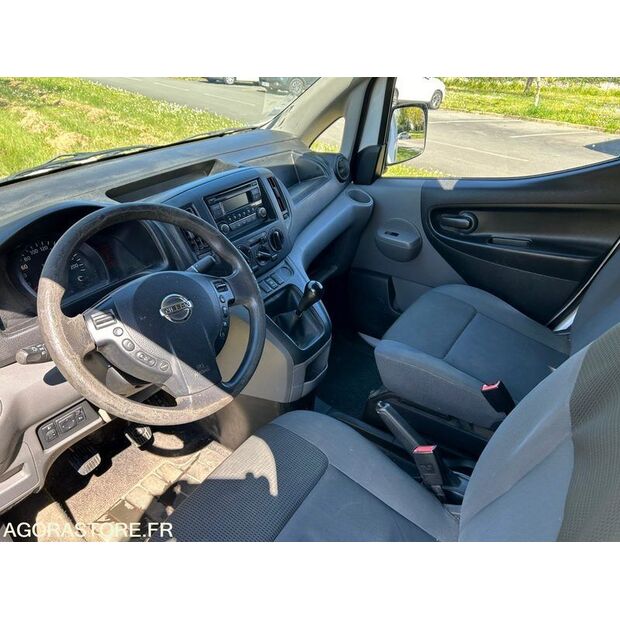 نيسان NV200-46473774