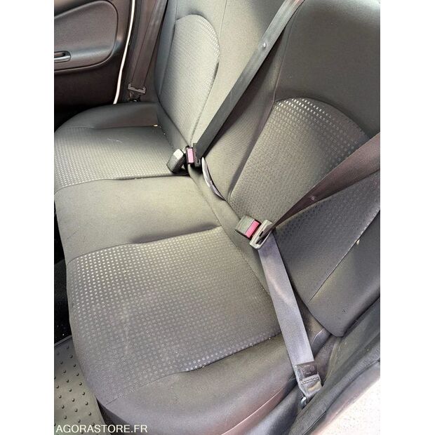 2009 Peugeot 206-46473839