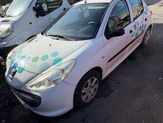 2009-peugeot-206-1440670-46473842