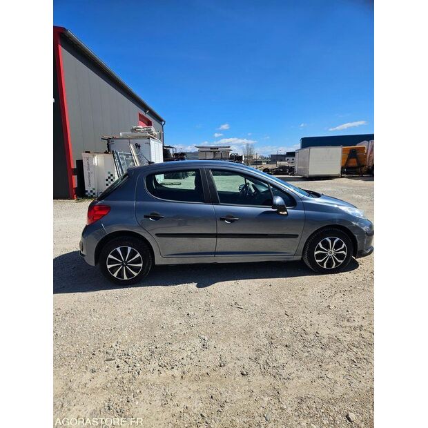 2009 Peugeot 207-46473929