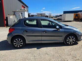 2009-peugeot-207-1440677-46473929