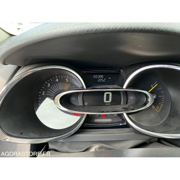 2015 Renault Clio-46473949