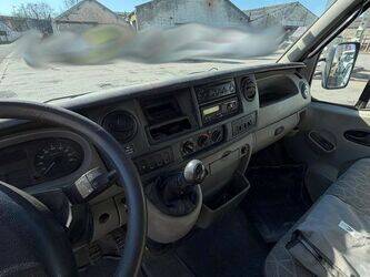 2008-renault-mascott-1440682-46473966