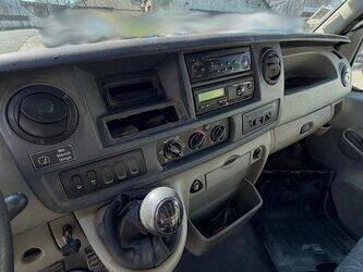 2008-renault-mascott-1440682-46473968