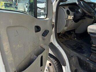 2008-renault-mascott-1440682-46473973