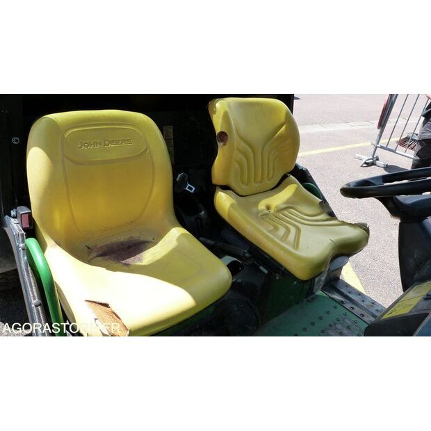 2008 جون دير Gator-46473980