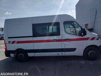 2014-renault-master-1440685-46473995
