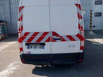 2014-renault-master-1440685-46473996