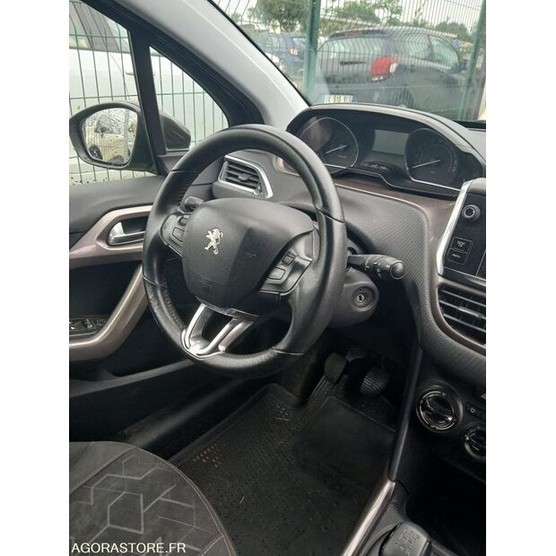 2014 Peugeot 2008-46474055