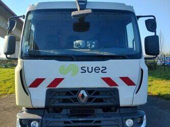 صورة ل متنوع 2015 رينو D