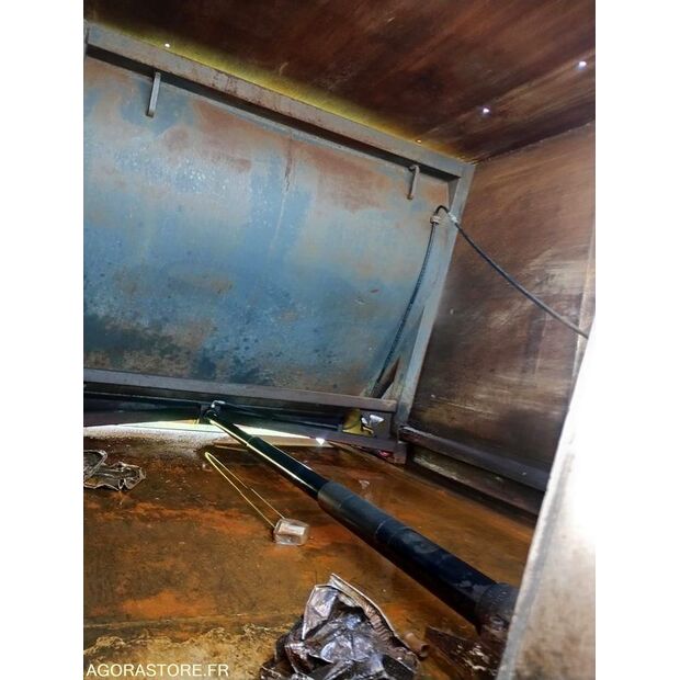 2015 Renault D-46474060