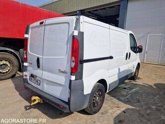 2014-renault-trafic-1440692-46474067