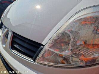 2014-renault-trafic-1440692-46474072