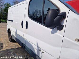 2014-renault-trafic-1440692-46474079
