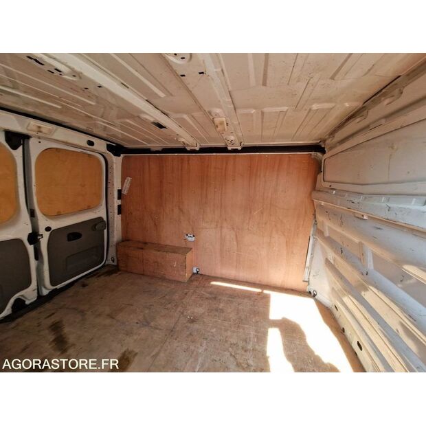 2014 Renault Trafic-46474082