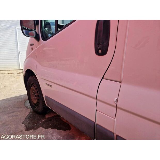 2014 Renault Trafic-46474099