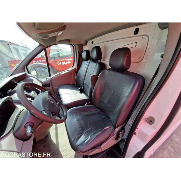 2014 Renault Trafic-46474103