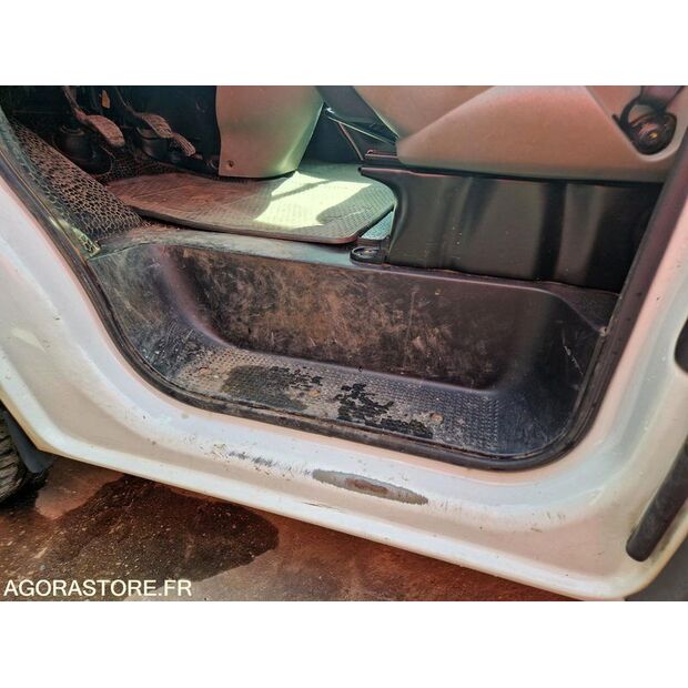 2014 Renault Trafic-46474111