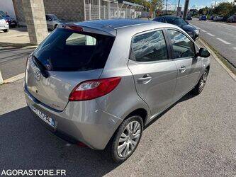 2009-mazda-2-1440695-46474130