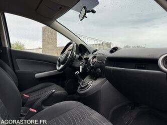 2009-mazda-2-1440695-46474132