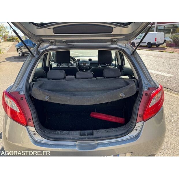 2009 MAZDA 2-46474138