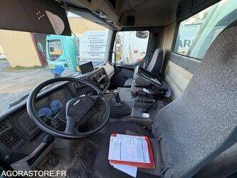 Image for COMMERCIAL VEHICLES 2004 Renault Kerax