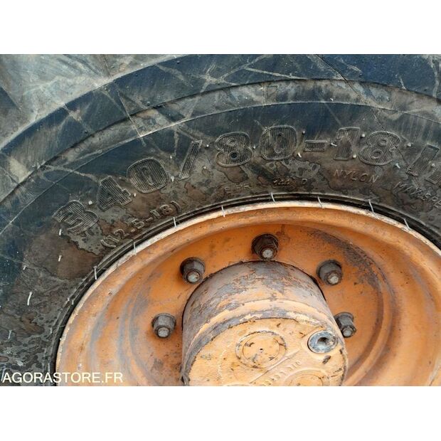 2012 CASE 580T-46474192