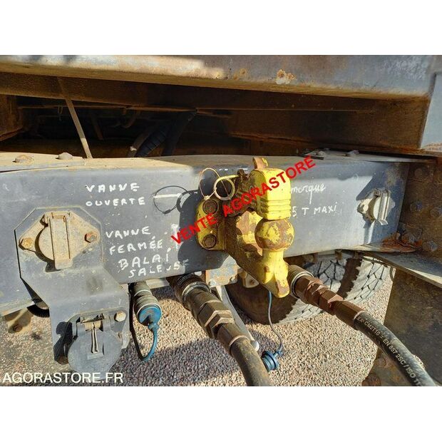 2005 Renault Midlum-46474277