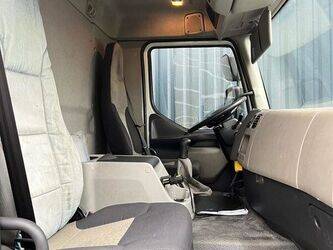 2013-renault-premium-270-dxi-1440708-46474283