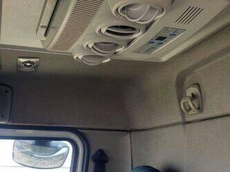 2013-renault-premium-270-dxi-1440708-46474284