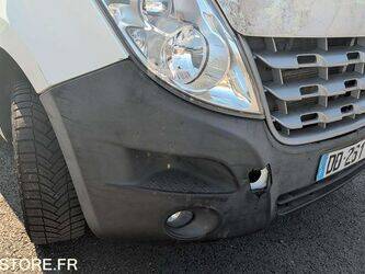 2014-renault-master-1440710-46474294