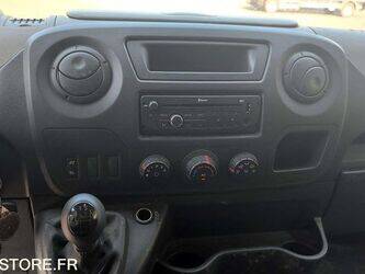 2014-renault-master-1440710-46474300