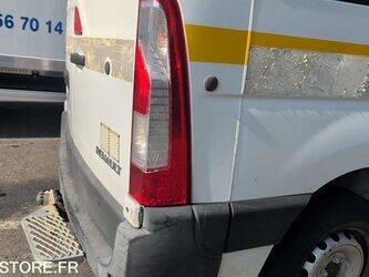 2014-renault-master-1440710-46474313