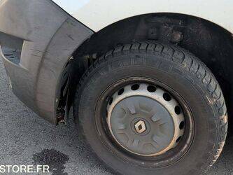 2014-renault-master-1440710-46474318