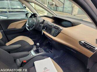 2016-citroen-c4-1440720-46474441