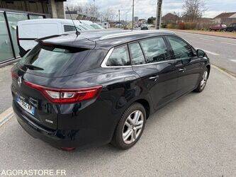 2016-renault-megane-1440724-46474483