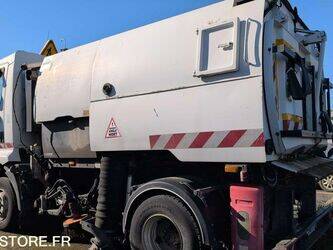 2011-renault-midlum-1440725-46474495