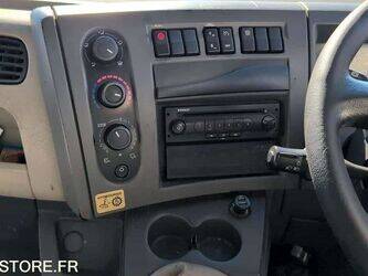 2011-renault-midlum-1440725-46474513