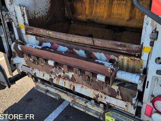 2013-renault-midlum-1440726-46474552