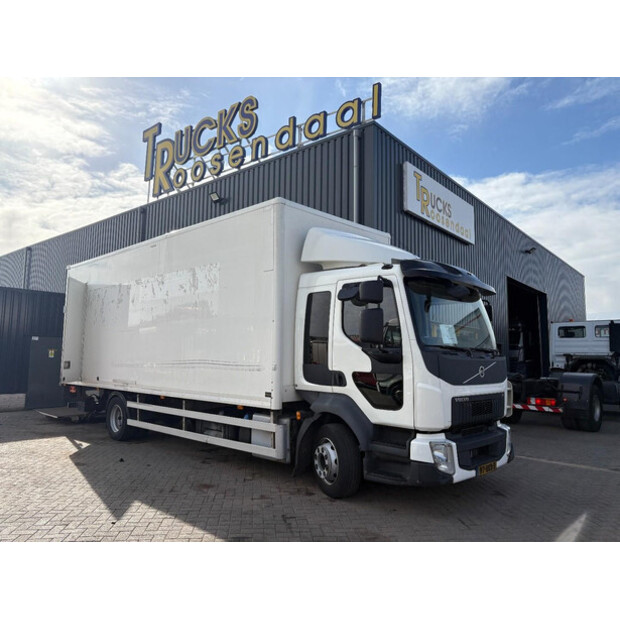 2017 فولفو FL-46474737